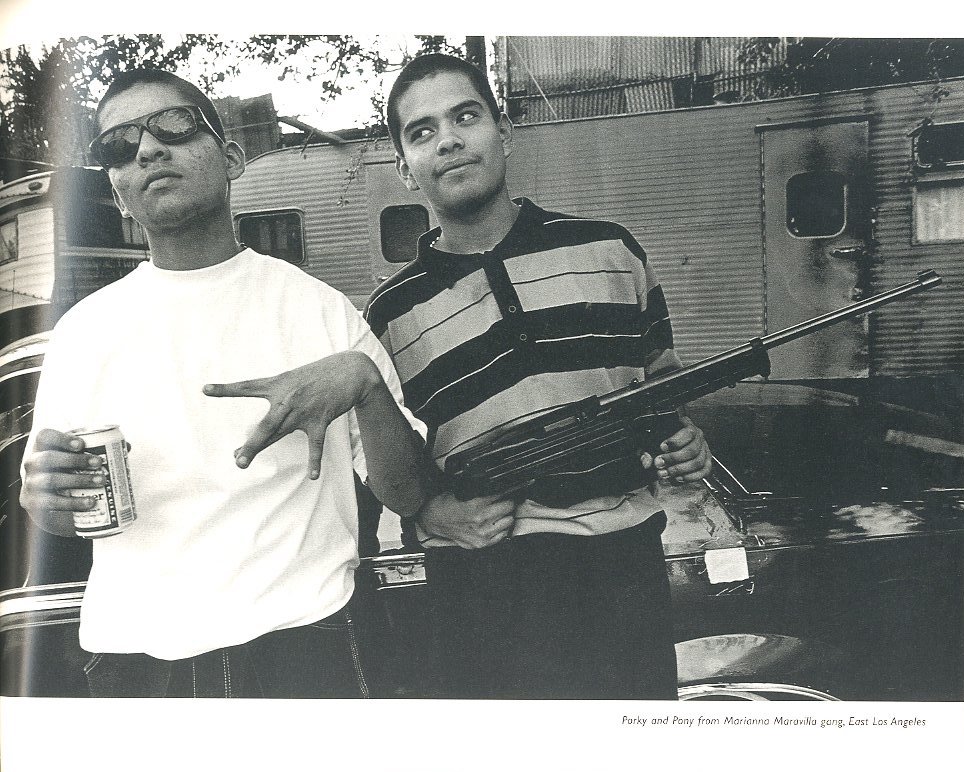 EAST SIDE STORIES Gang life in East LA / Josef Rodriguez EAST SIDE STORIES Gang life in East LA / Josef Rodriguez