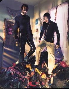 「VERSUS FALL WINTER  COLLECTION 1999 Catalogo19 / VERSUS」画像6