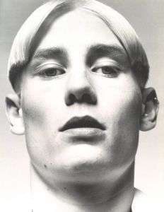 「RAF SIMONS isolated heroes / Photo: David Sims」画像3