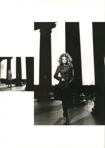 「Claudia Schiffer / Photo: Karl Lagerfeld」画像2