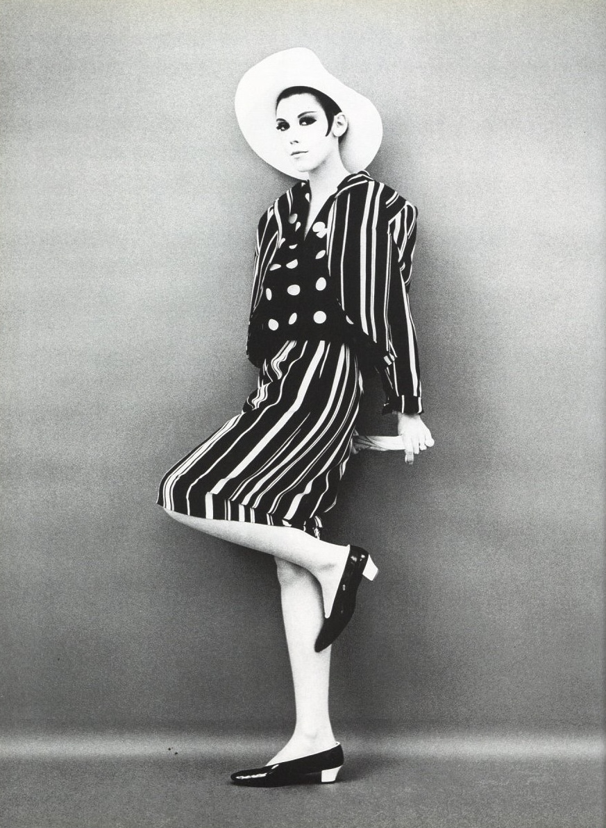 THE RUDI GERNREICH BOOK / 著：ペギー・モフィット、ウィリアム