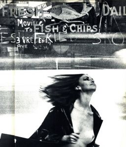 「November girl / Sam Haskins」画像9