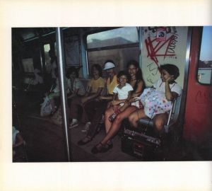 「SUBWAY / Photo, Text: Bruce Davidson 　Afterword: Henry Geldzahler」画像8