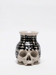 PAINTED SKULLPTURE 壺のサムネール