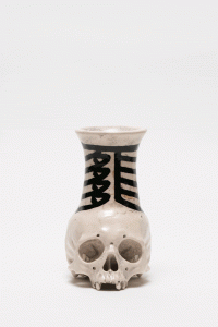 PAINTED SKULLPTURE 壺のサムネール
