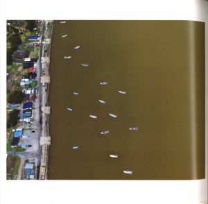 「jp0205 / 著：松江泰治　寄稿：清水穰　デザイン：秋山伸」画像2