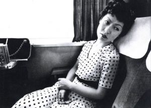荒木経惟　センチメンタルな旅　1971ー 2017ー / 著：荒木経惟　監修：東京都写真美術館