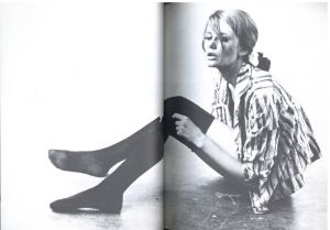 「FIVE GIRLS / Sam Haskins」画像2