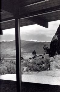 「A HOUSE IS NOT A HOME / Photo: Bruce Weber　Edit, Design: Dimitri Levas」画像6