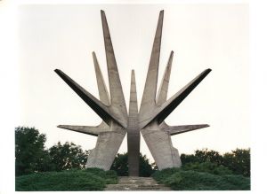 「SPOMENIK / Jan Kempenaers」画像2