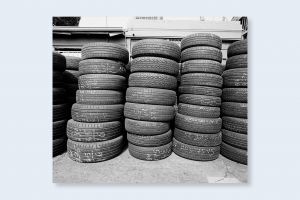 「Tires of Los Angeles / Avo Tavitian」画像4