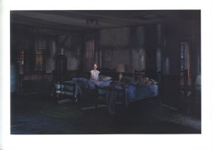 「BENEATH THE ROSES / Author: Gregory Crewdson　Essay: Russell Banks」画像5