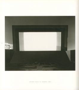 「HIROSHI SUGIMOTO: THEATERS / Author: Hiroshi Sugimoto　Design: Takaaki Matsumoto」画像7